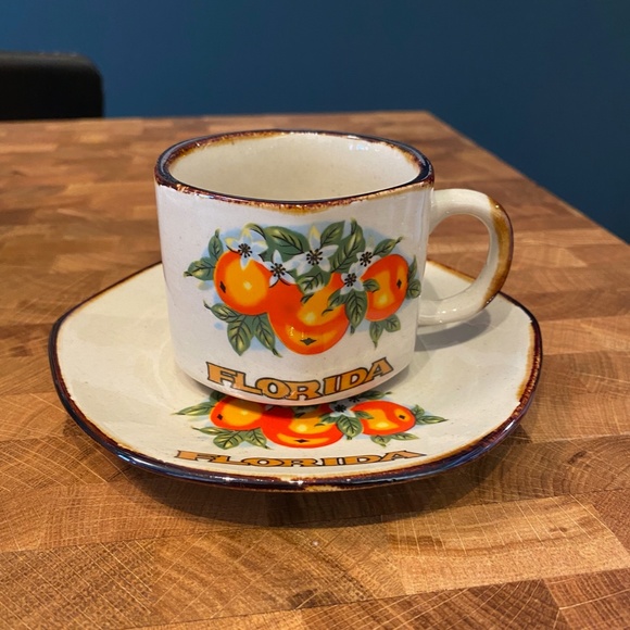 Vintage Florida Orange Souvenir Cup and Saucer - Picture 5 of 5